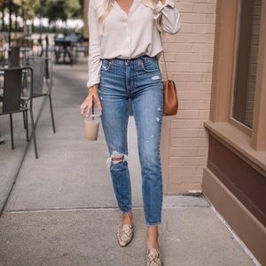 Abercrombie & Fitch Size 27, true denim jean, vintage look, medium to dark wash